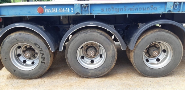 หางพื้นเรียบ 3เพลายาว12.50ม R.C.K.ปี57 ยางดีพร้อมใช้