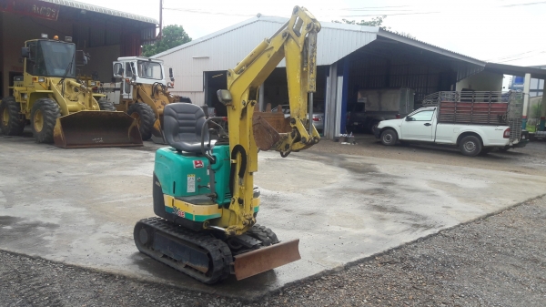 รถขุดจิ๋วยันม่าร์ ヤンマー Yanmar SV08 นำเข้าจากญี่ปุ่น