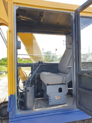 ขายแบคโฮ KOMATSU PC60-3 ขายแบคโฮ KOMATSU PC60-3