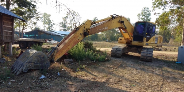 ขายด่วน. โคมัสสุ รุ่น7 สภาพดี เอกสารพร้อม