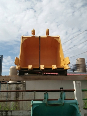 บุ้งกี๋ PC-200