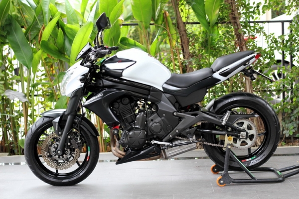ER6n ปี2014 สวยๆ พร้อมท่อTwo brothers Full