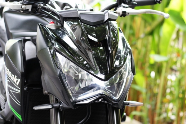 Z800 ปี 2014 รถสวย พร้อมของแต่ง Z800 ปี 2014 รถสวย พร้อมของแต่ง