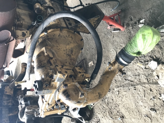 ขายปั้มท้ายเครื่อง CAT330B Z10 ขายปั้มท้ายเครื่อง CAT330B Z10