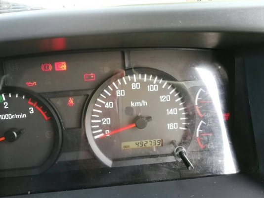 ขาย Isuzu FTR 240 ปี 54 หกล้อตู้สิบบาน ขนาดภายใน ยาว 7.65 กว้าง 2.38 สูง 2.60  ราคา 1,290,000 บาท