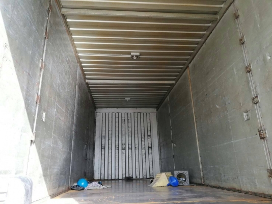 ขาย Isuzu FTR 240 ปี 54 หกล้อตู้สิบบาน ขนาดภายใน ยาว 7.65 กว้าง 2.38 สูง 2.60  ราคา 1,290,000 บาท