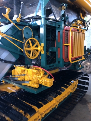 ซันซัน ถุงทองแสน ชุดตู้(เลสกระจก ตัดเลเซอร์)