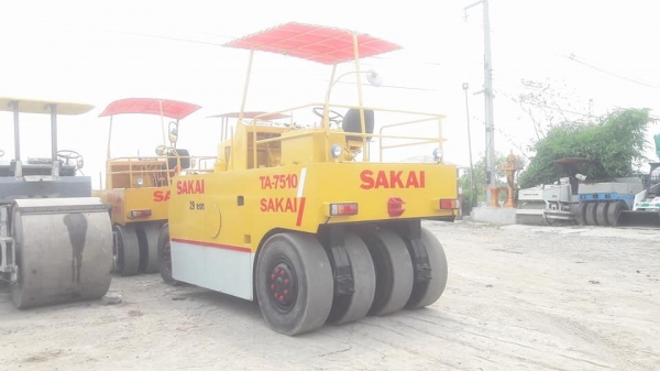 รถบดล้อยาง7ล้อ SAKAI TA7510 รถนอกยางใหญ่ขอบ11บดใด้น้ำหนักถึง29ตัน เอกสารเล่มทะเบียน รถบดล้อยาง7ล้อ SAKAI TA7510 รถนอกยางใหญ่ขอบ11บดใด้น้ำหนักถึง29ตัน เอกสารเล่มทะเบียน