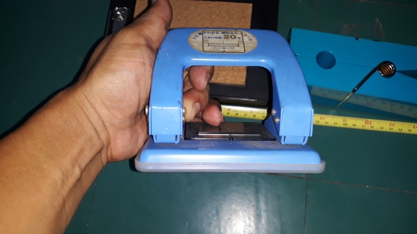 ขายชุดอุปกรณ์สำนักงานเก่าMADE IN JAPAN.