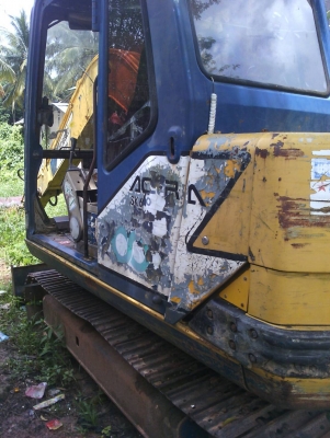 ขายรถแบคโฮ KOBELCO SK60-/// ระบบไฟเต็ม เอกสารเล่ม มีใบมีดดันหน้า ราคา 450000