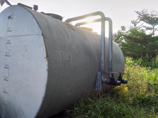 ขายถังนํ้ามัน10,000ลิต(ถังอย่างเดียวนะครับ)