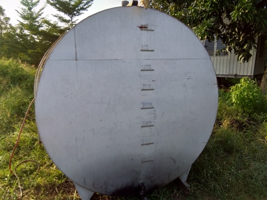 ขายถังนํ้ามัน10,000ลิต(ถังอย่างเดียวนะครับ)