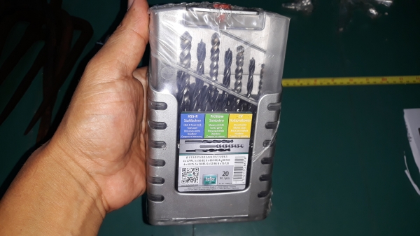 ขายชุดดอกสว่าน20ดอกชุด HELLER MADE IN GERMANY.ใหม่เก่าเก็บ ขายชุดดอกสว่าน20ดอกชุด HELLER MADE IN GERMANY.ใหม่เก่าเก็บ