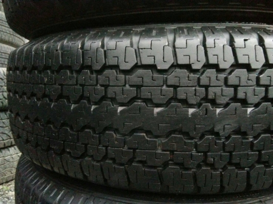 ขายยาง245/70R16 บริดจสโตน ปี11 ดอกเต็มไม่ปะ ชุดละ 1600 บาท ขายยาง245/70R16 บริดจสโตน ปี11 ดอกเต็มไม่ปะ ชุดละ 1600 บาท
