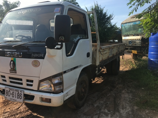 ISUZU NKR 130ปี50