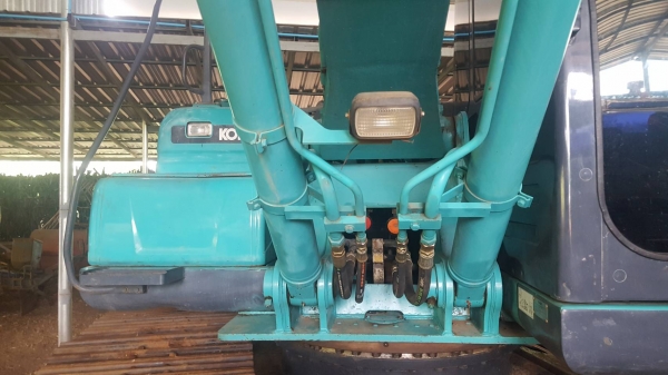 รถแมคโค SK. 200-8 รถแมคโค SK. 200-8