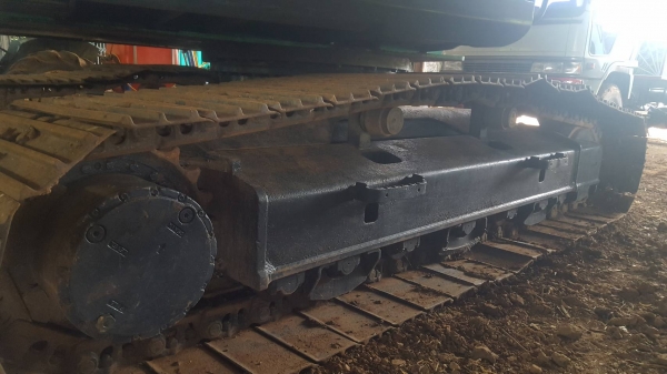 รถแมคโค SK. 200-8 รถแมคโค SK. 200-8