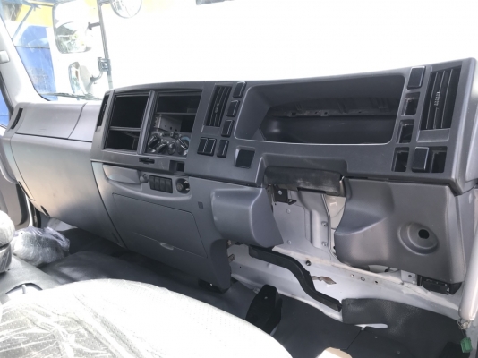 หัวรถยี่ห้อ ISUZU รุ่น 360