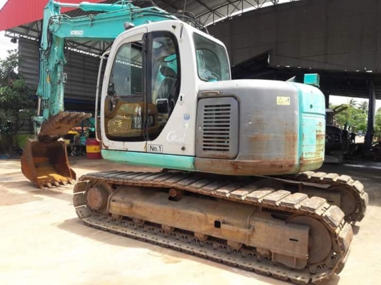 มาใหม่จ้า..KOBELCO SK135SR  YY01  เก่านอกแท้  สภาพสวย..เดิมๆๆ..มีลายแย๊ก..เครื่องปั๊มดี..พร้อมใช้..โทร  089-3818694  จ๊อย..