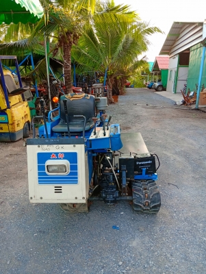 รถบรรทุกตีนตะขาบพื้นเรียบ