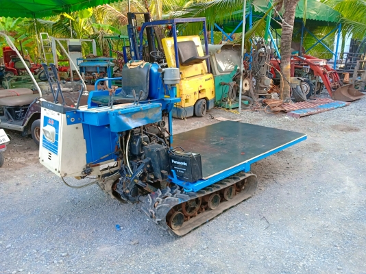 รถบรรทุกตีนตะขาบพื้นเรียบ