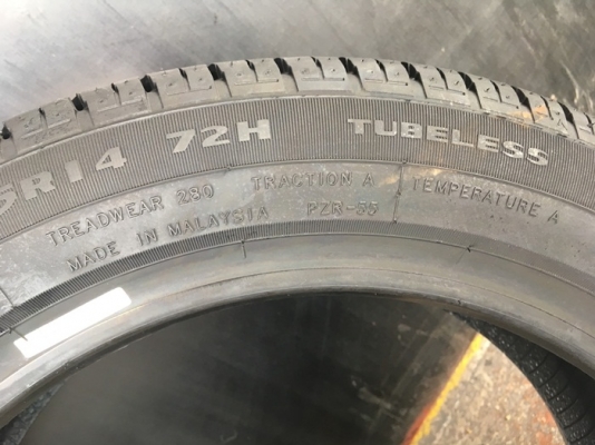 SILVERSTONE Powerblitz 1800 165/55R14 ราคาเส้นละ 1,900 บาท SILVERSTONE Powerblitz 1800 165/55R14 ราคาเส้นละ 1,900 บาท