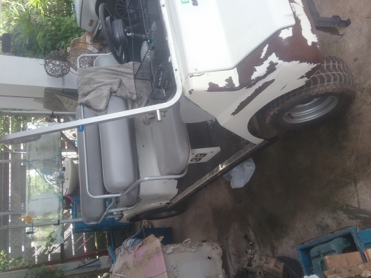 รถกอฟล่