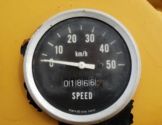 ขายด่วนรถตักมิสซูHL707เอวอ่อนขับ4ล้อรถนอกนำเข้าขนาดใหญ่ตัก2.5คิวยกสูง3เมตรเกียร์ทอร์คเครื่องดีเซลปั้มแรงรถเพื่งนำเข้ามายังไม่เคยใช้ในไทยเลย