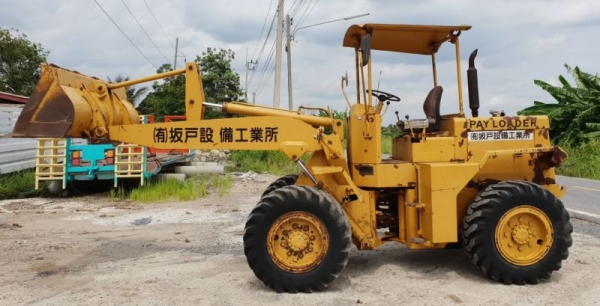 ขายด่วนรถตักมิสซูHL707เอวอ่อนขับ4ล้อรถนอกนำเข้าขนาดใหญ่ตัก2.5คิวยกสูง3เมตรเกียร์ทอร์คเครื่องดีเซลปั้มแรงรถเพื่งนำเข้ามายังไม่เคยใช้ในไทยเลย