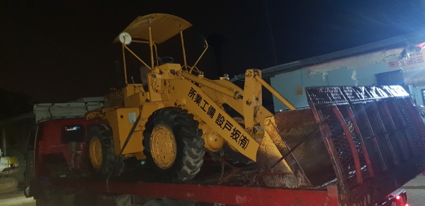 ขายด่วนรถตักมิสซูHL707เอวอ่อนขับ4ล้อรถนอกนำเข้าขนาดใหญ่ตัก2.5คิวยกสูง3เมตรเกียร์ทอร์คเครื่องดีเซลปั้มแรงรถเพื่งนำเข้ามายังไม่เคยใช้ในไทยเลย