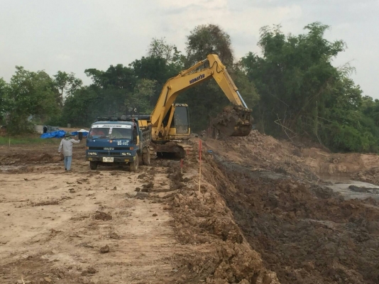 Komatsu 200-8ใช้งาน12543ช.ม เอวแน่น ช่วงล่างดี พร้อมใช้งาน