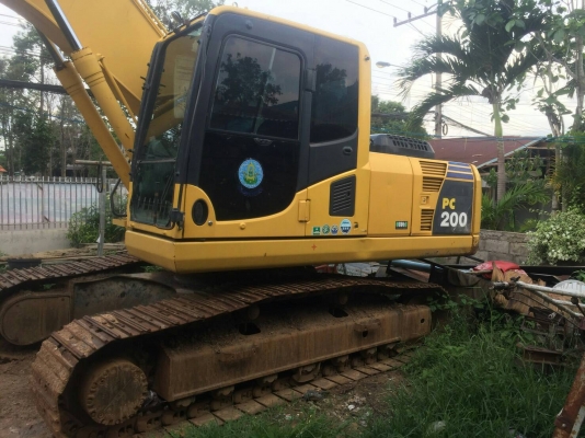 Komatsu 200-8ใช้งาน12543ช.ม เอวแน่น ช่วงล่างดี พร้อมใช้งาน