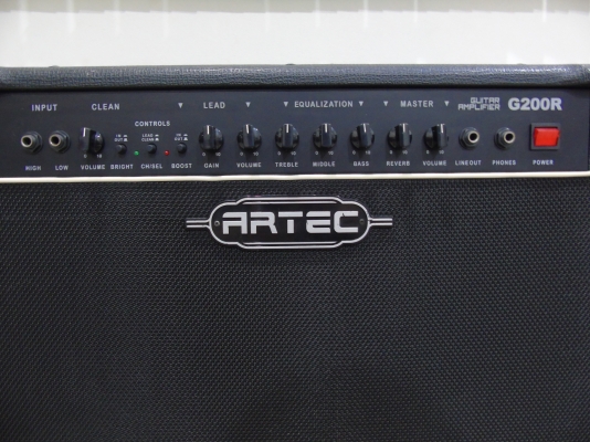 ตู้แอมป์กีต้าร์ ARTEC รุ่น G-200R ดอก 12 นิ้ว 2 ดอก กำลังขับ 200 วัตต์ มือสอง สภาพใหม่ ตู้แอมป์กีต้าร์ ARTEC รุ่น G-200R ดอก 12 นิ้ว 2 ดอก กำลังขับ 200 วัตต์ มือสอง สภาพใหม่