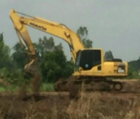 KOMATSU PC 200-8 ทำงาน 12,540 ชม. รถบอดี้สวยจัดเดิมๆพร้อมใช้งาน ภายในแอร์เย็น ช่วงล่างเต็ม เอวแน่นดี เอกสารทะเบียนครบ ราคาต่อรองได้ครับ