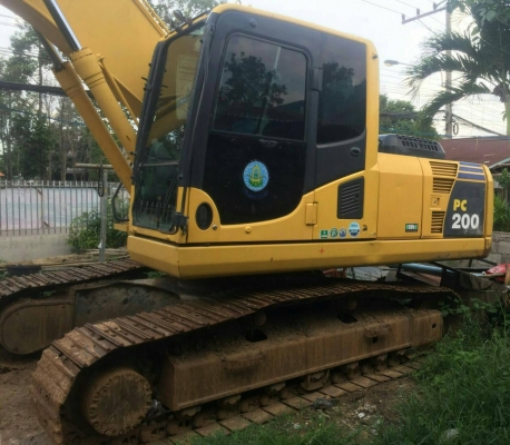 KOMATSU PC 200-8 ทำงาน 12,540 ชม. รถบอดี้สวยจัดเดิมๆพร้อมใช้งาน ภายในแอร์เย็น ช่วงล่างเต็ม เอวแน่นดี เอกสารทะเบียนครบ ราคาต่อรองได้ครับ