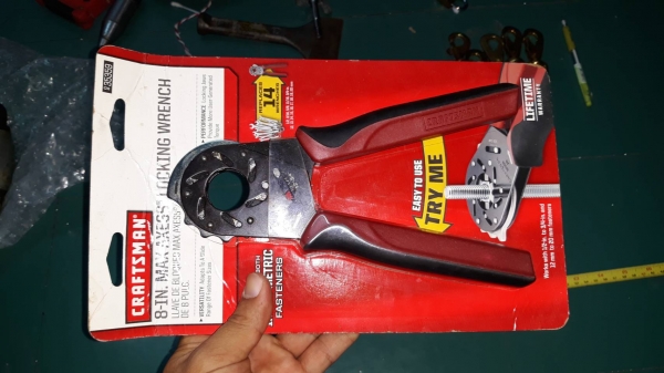 ขายตัวจับต๊าปเกลียวCRAFTMAN USA.ใหม่เก่าเก็บ