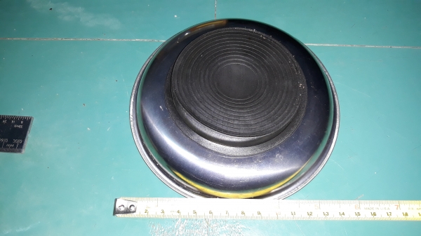 ขายถาดแม่เหล็ก TOKEN 6" JMT 004 MADE IN JAPAN.ไว้ใส่น็อตสกูใหม่เก่าเก็บ ขายถาดแม่เหล็ก TOKEN 6" JMT 004 MADE IN JAPAN.ไว้ใส่น็อตสกูใหม่เก่าเก็บ