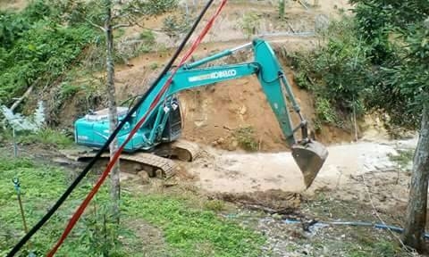 ขายรถแบคโฮ KOBELCO SK200-8 YN12 SUPER ไมล์ 11000 ชม.เอกสารเล่ม ราคา 1700000 ขายรถแบคโฮ KOBELCO SK200-8 YN12 SUPER ไมล์ 11000 ชม.เอกสารเล่ม ราคา 1700000