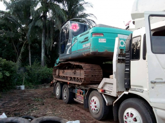 ขายรถแบคโฮ KOBELCO SK200-8 YN12 SUPER ไมล์ 11000 ชม.เอกสารเล่ม ราคา 1700000 ขายรถแบคโฮ KOBELCO SK200-8 YN12 SUPER ไมล์ 11000 ชม.เอกสารเล่ม ราคา 1700000