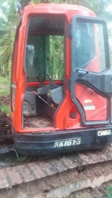 ขายรถแบคโฮ KUBOTA KX1613 เอกสารเล่ม ไมล์ 4500 ชม.ราคา 580000 ขายรถแบคโฮ KUBOTA KX1613 เอกสารเล่ม ไมล์ 4500 ชม.ราคา 580000