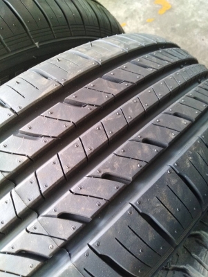 ยางใหม่​ 185/65R14​ LAUFENN G FIT ​as ยางใหม่​ ปี18 ชุด​ 4​ เส้น​ 5800 บาท​ โทร.0814273941 ไอ​ดี​ไลน