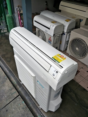 **** ขายแอร์ DAIKIN 18000 BTU อินเวอร์เตอร์ ****