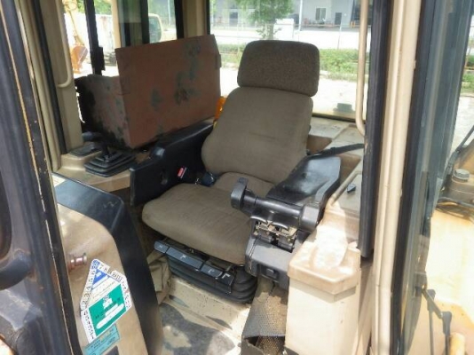 ขายแทรคเตอร์CAT.D6M เก่านอกรถสวยพร้อมใช้เอกสารอินวอยราคา 1,850,000 ต่อรอง ขายแทรคเตอร์CAT.D6M เก่านอกรถสวยพร้อมใช้เอกสารอินวอยราคา 1,850,000 ต่อรอง