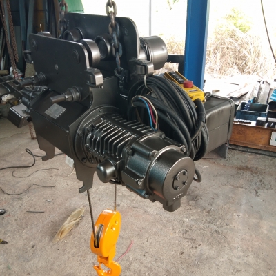 รอกสลิงไฟฟ้า MITSUBISHI S 1 LM 1