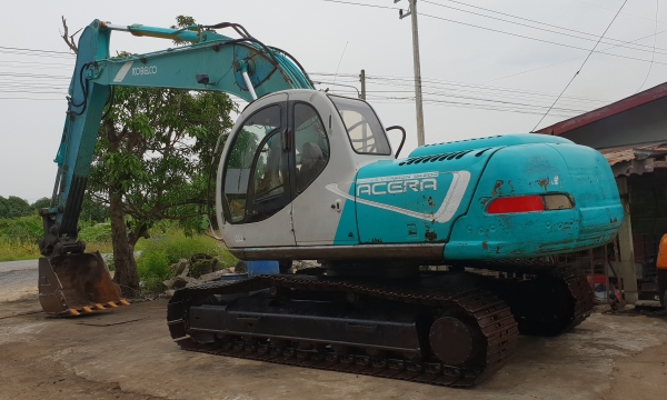 ขายด่วนรถแบคโฮKOBELCO-SK200MARK5มาร์ไฟร์ระบบลายหัวกะแทกรถนอกเพิ่งนำเข้ามายังไม่เคยใช้งานในเมืองไทยเลย