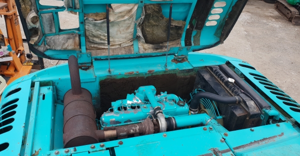 ขายด่วนรถแบคโฮKOBELCO-SK200MARK5มาร์ไฟร์ระบบลายหัวกะแทกรถนอกเพิ่งนำเข้ามายังไม่เคยใช้งานในเมืองไทยเลย
