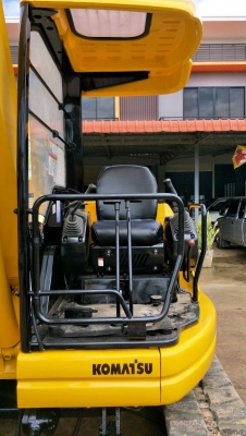 ขายรถขุดเก่าญี่ปุ่น KOMATSU PC50UU-2E ขายรถขุดเก่าญี่ปุ่น KOMATSU PC50UU-2E
