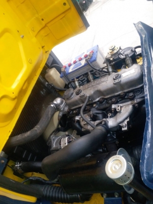 ขายรถยกโฟร์คลิฟท์ยี่ห้อ KOMAT'SU FD25-11  เสาสูง 4 เมตร