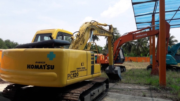 ขายKOMATSU. PC120-6