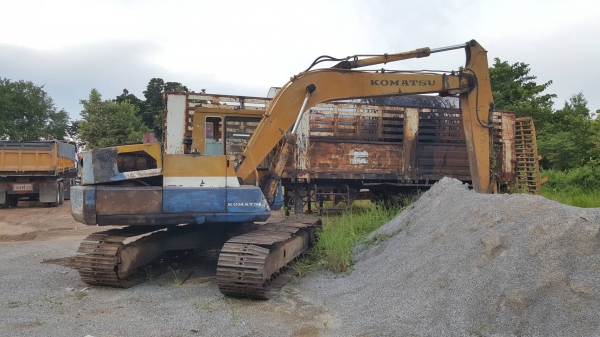 ขาย แบคโฮ KOMATSU PC120-3 เครื่อง ISUZU 6BD1 ปั้มเดิม ช่วงล่างต้องเก็บงานหน่อย เอกสารใบซื้อขาย